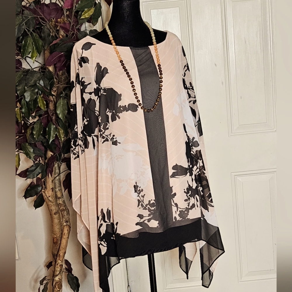 JM Collection Floral Print Kimono Sleeve Blouse Top L Light Pink Black White